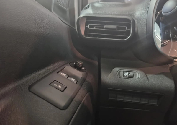Toyota Proace City cena 107379 przebieg: 14, rok produkcji 2023 z Warszawa małe 46